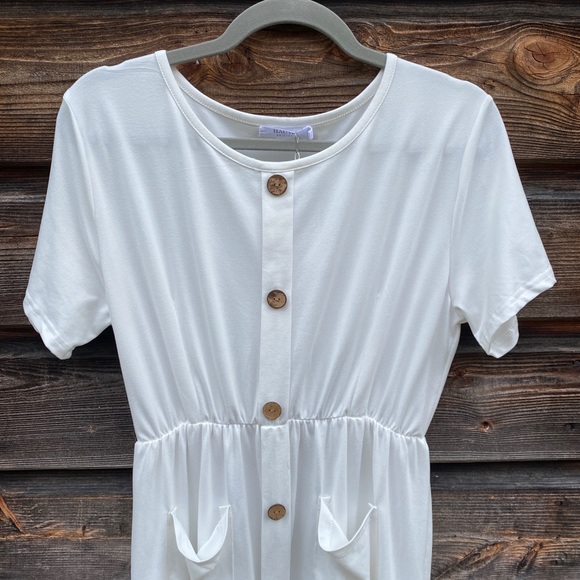 White Button-Down Dress - Picture 4 of 9